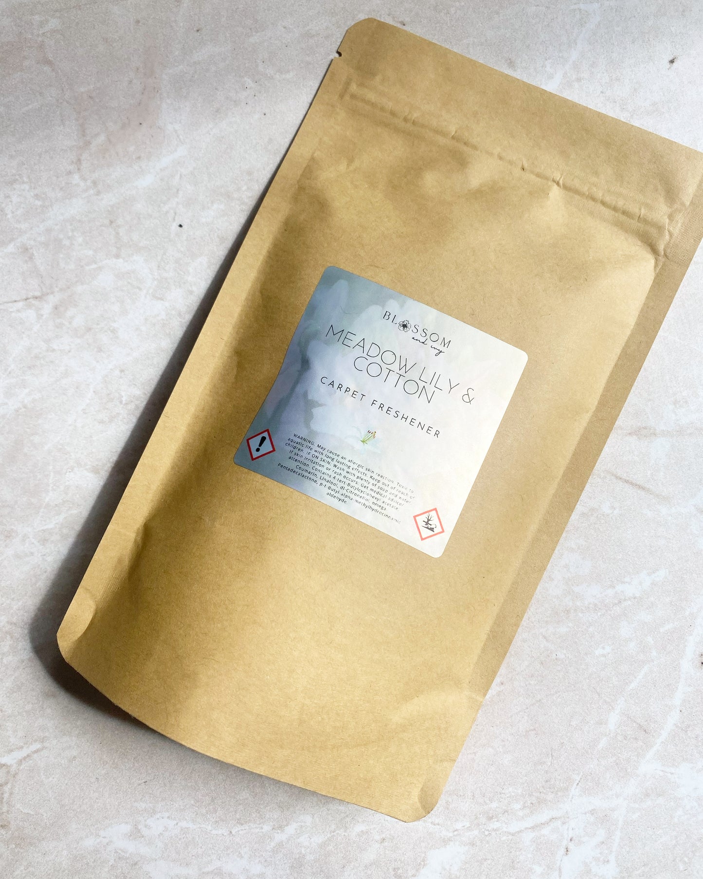 Meadow Lily & Cotton | Carpet Freshener