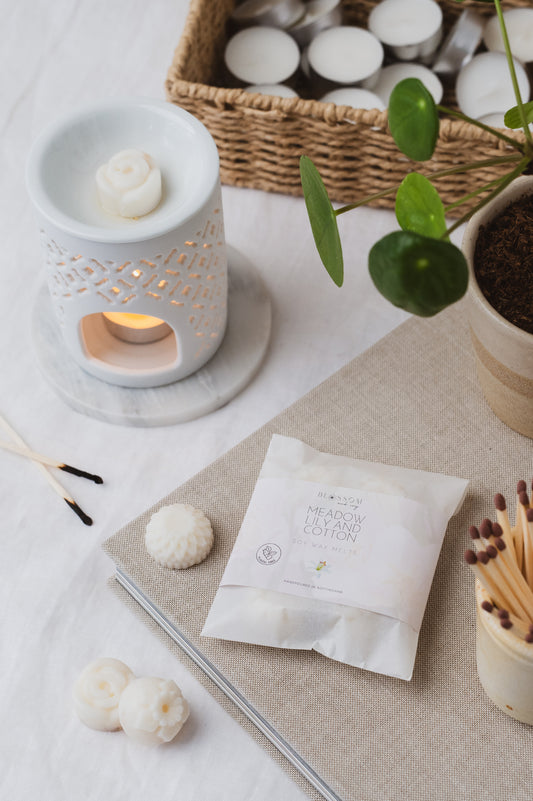 Meadow Lily and Cotton | Botanical Soy Wax Melts