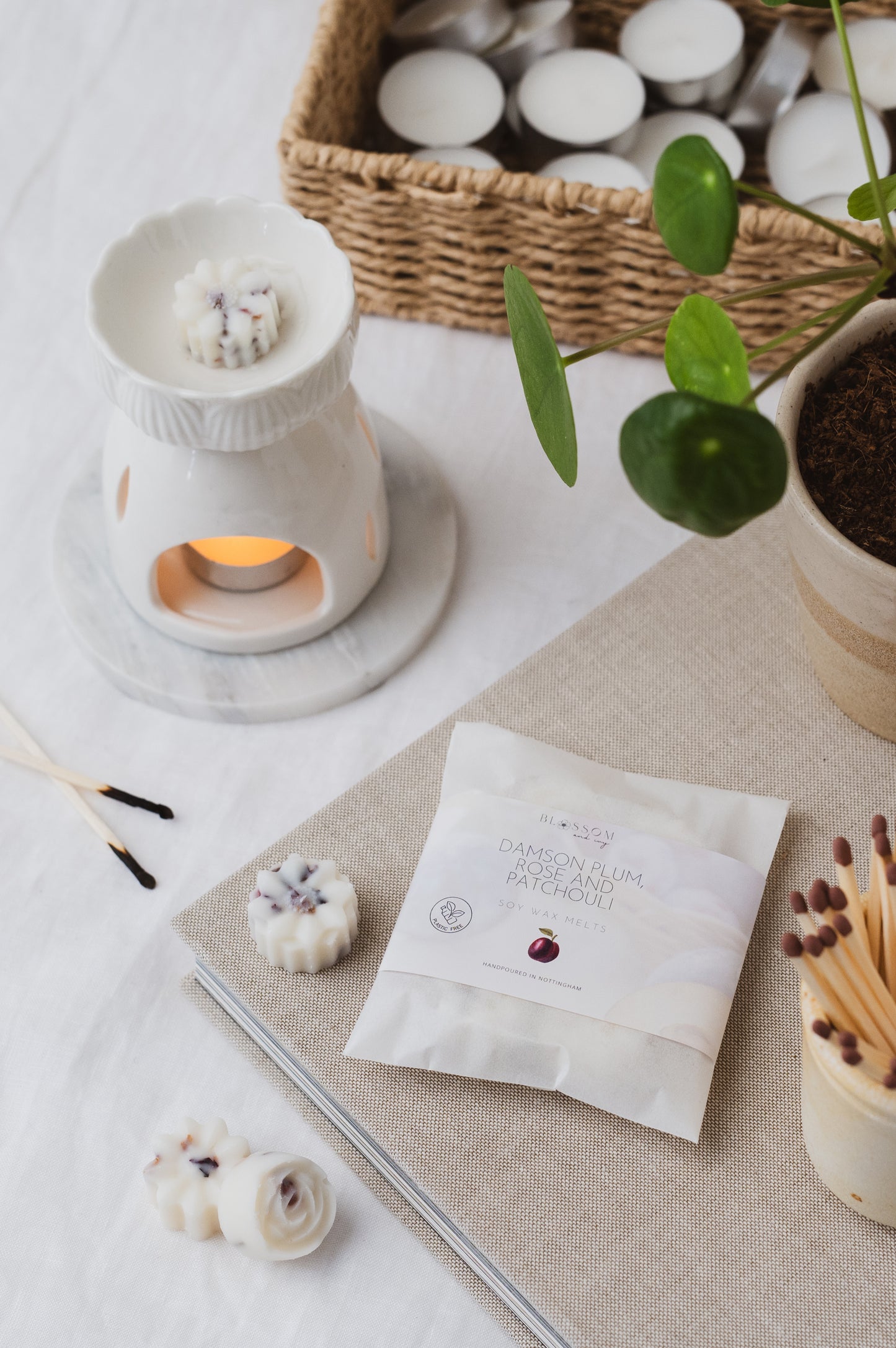 Damson Plum, Rose and Patchouli | Botanical Soy Wax Melts